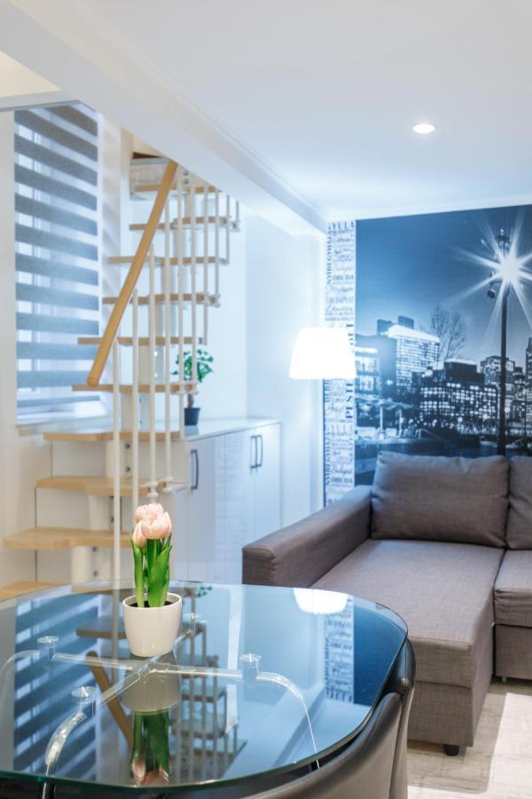 Sleek Minimalist Studio At Inner City Budapest Esterno foto