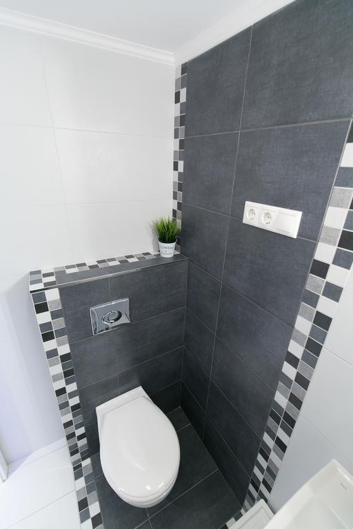 Sleek Minimalist Studio At Inner City Budapest Esterno foto