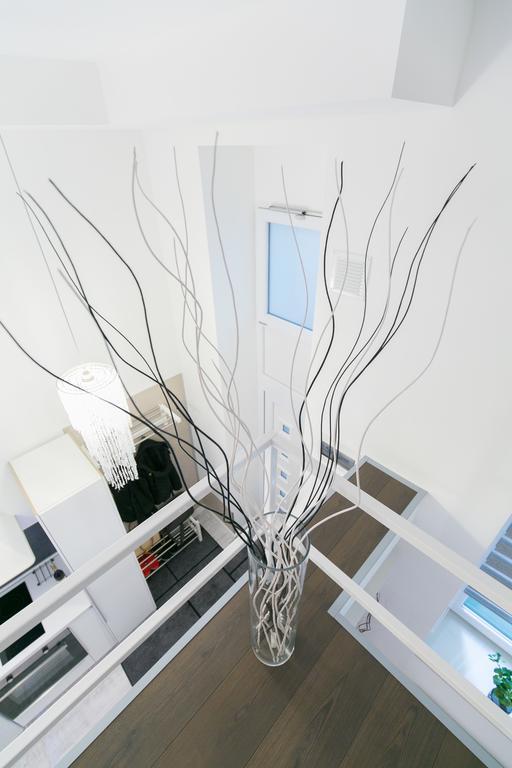 Sleek Minimalist Studio At Inner City Budapest Esterno foto